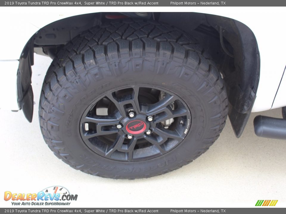 2019 Toyota Tundra TRD Pro CrewMax 4x4 Super White / TRD Pro Black w/Red Accent Photo #5