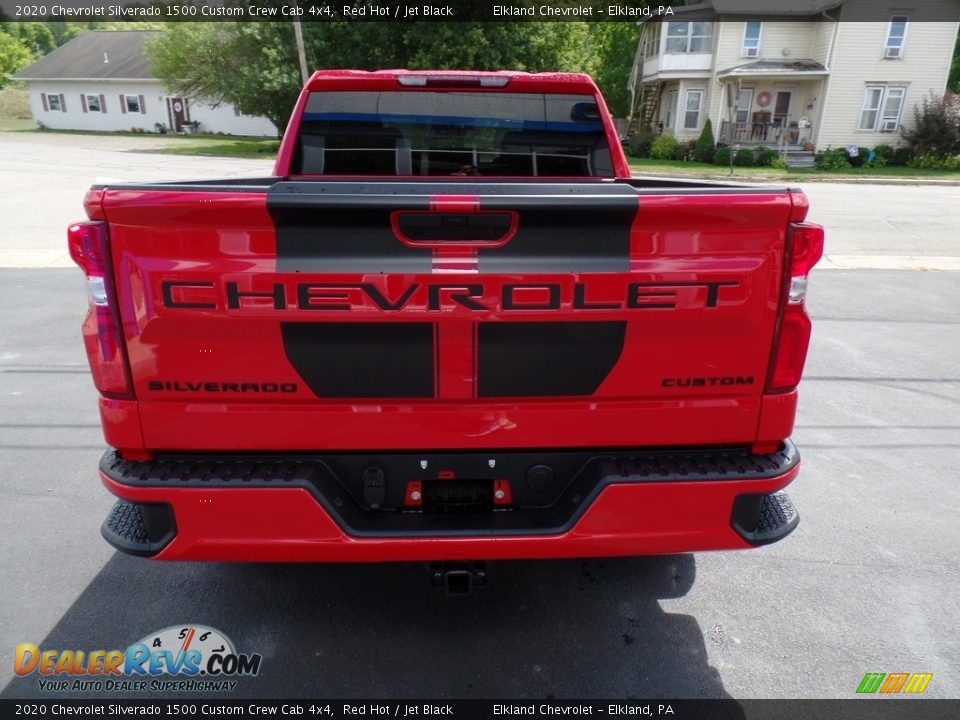 2020 Chevrolet Silverado 1500 Custom Crew Cab 4x4 Red Hot / Jet Black Photo #8