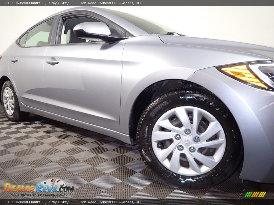 2017 Hyundai Elantra SE Gray / Gray Photo #3