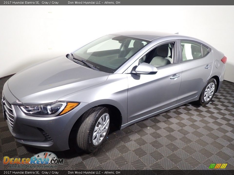2017 Hyundai Elantra SE Gray / Gray Photo #7