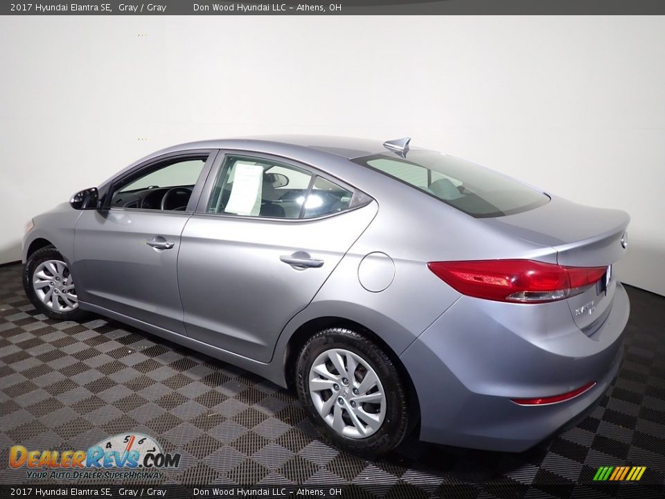 2017 Hyundai Elantra SE Gray / Gray Photo #9