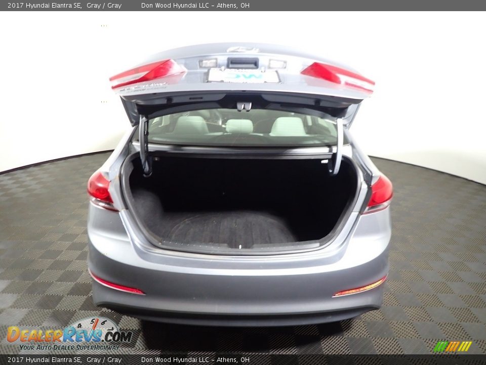 2017 Hyundai Elantra SE Gray / Gray Photo #12