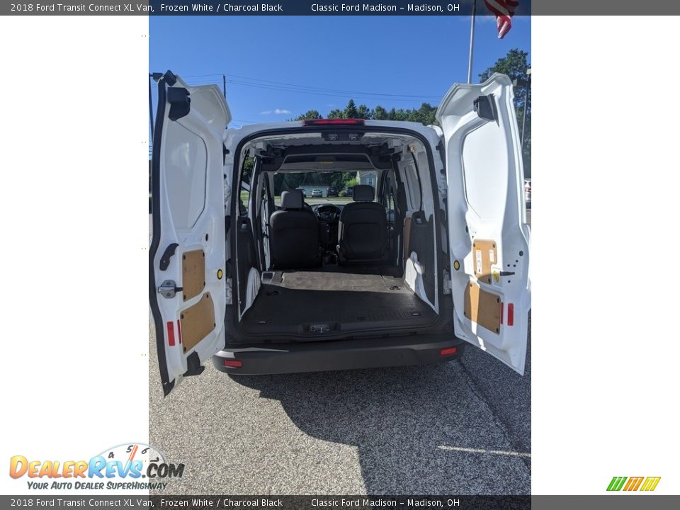 2018 Ford Transit Connect XL Van Frozen White / Charcoal Black Photo #3