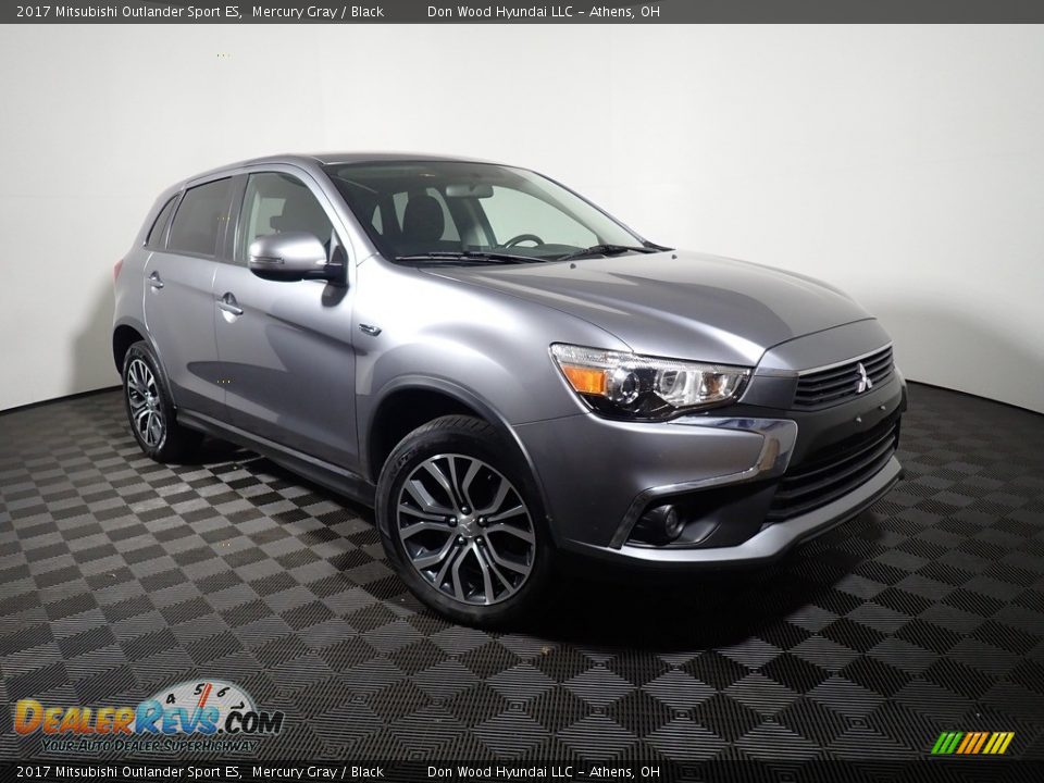 Front 3/4 View of 2017 Mitsubishi Outlander Sport ES Photo #1