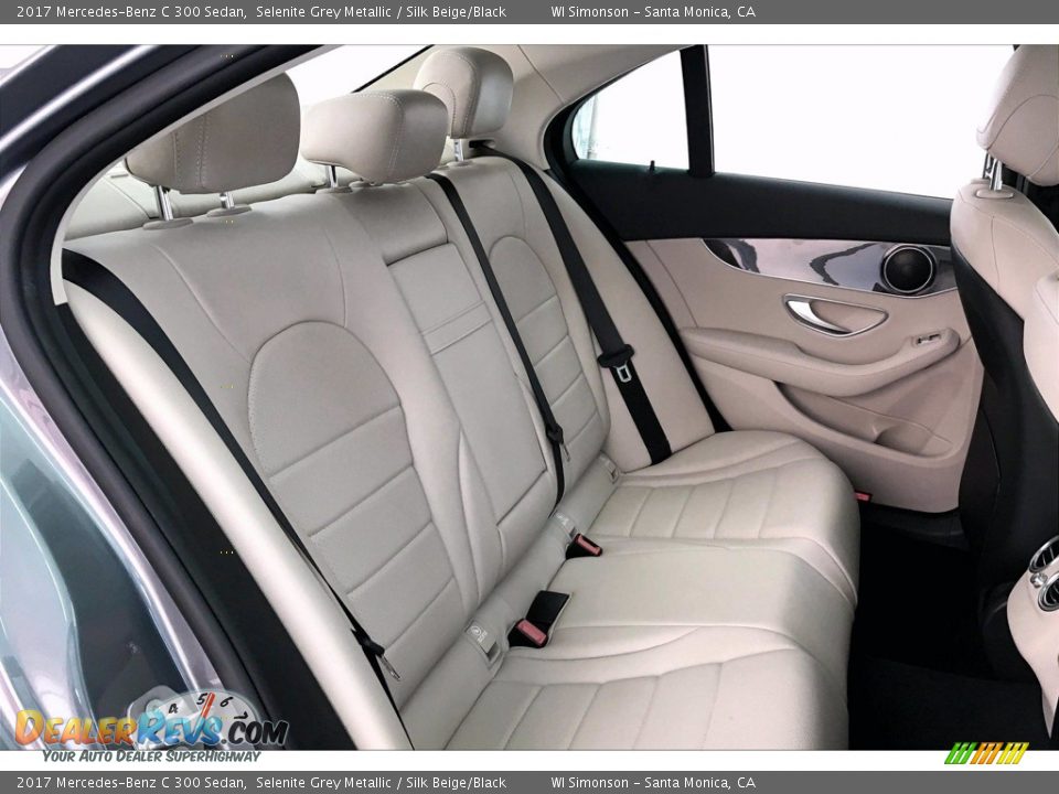 2017 Mercedes-Benz C 300 Sedan Selenite Grey Metallic / Silk Beige/Black Photo #13