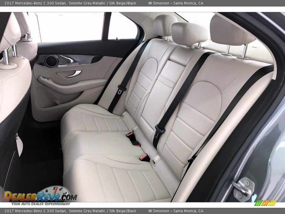 2017 Mercedes-Benz C 300 Sedan Selenite Grey Metallic / Silk Beige/Black Photo #15