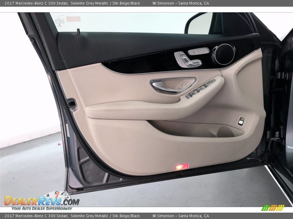 2017 Mercedes-Benz C 300 Sedan Selenite Grey Metallic / Silk Beige/Black Photo #25