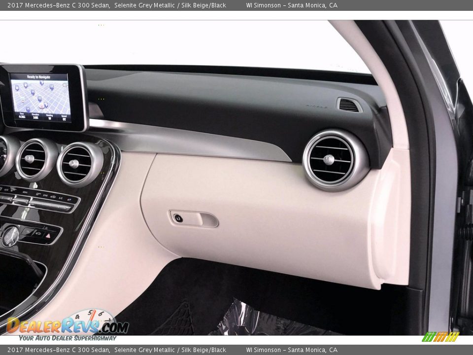 2017 Mercedes-Benz C 300 Sedan Selenite Grey Metallic / Silk Beige/Black Photo #28