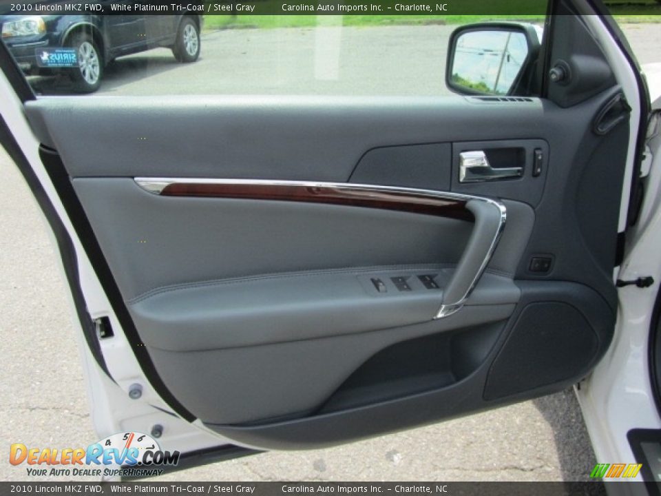2010 Lincoln MKZ FWD White Platinum Tri-Coat / Steel Gray Photo #18