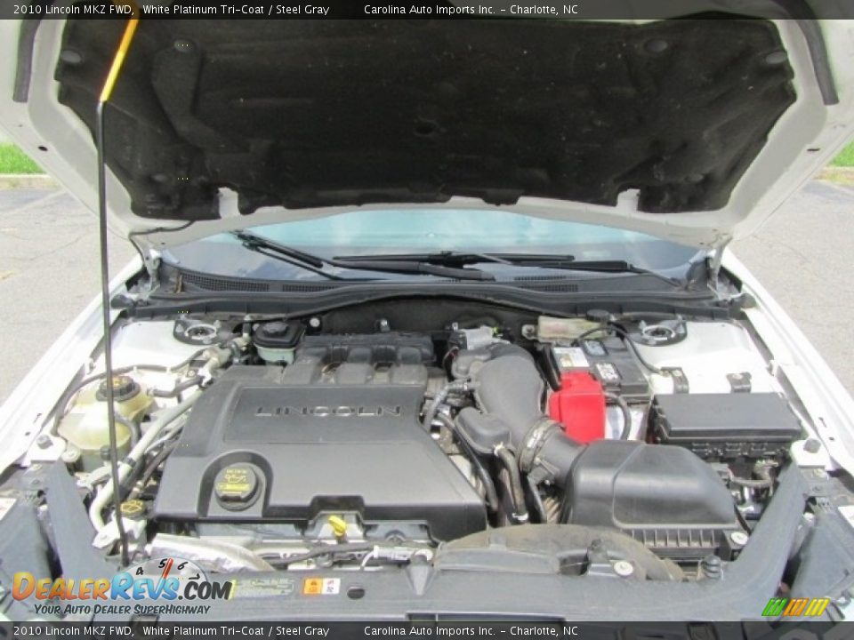 2010 Lincoln MKZ FWD White Platinum Tri-Coat / Steel Gray Photo #26