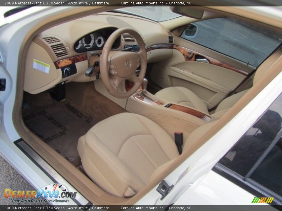 2009 Mercedes-Benz E 350 Sedan Arctic White / Cashmere Photo #16