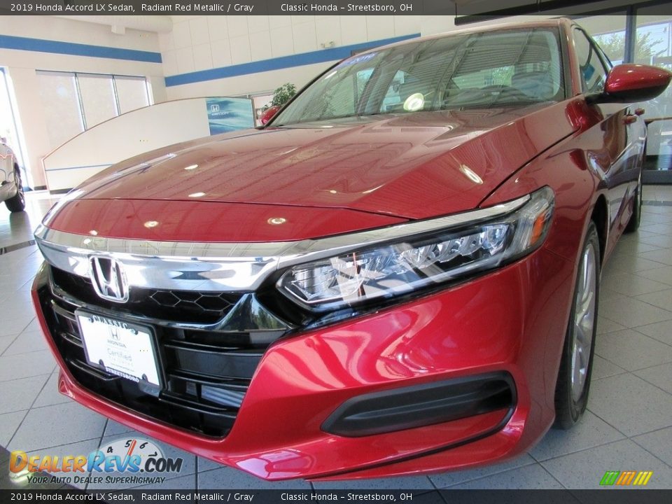 2019 Honda Accord LX Sedan Radiant Red Metallic / Gray Photo #7