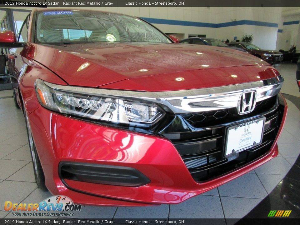 2019 Honda Accord LX Sedan Radiant Red Metallic / Gray Photo #12