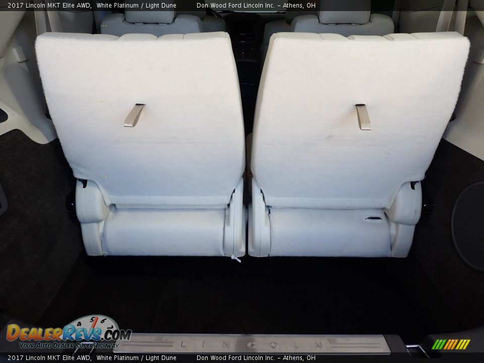 2017 Lincoln MKT Elite AWD Trunk Photo #17