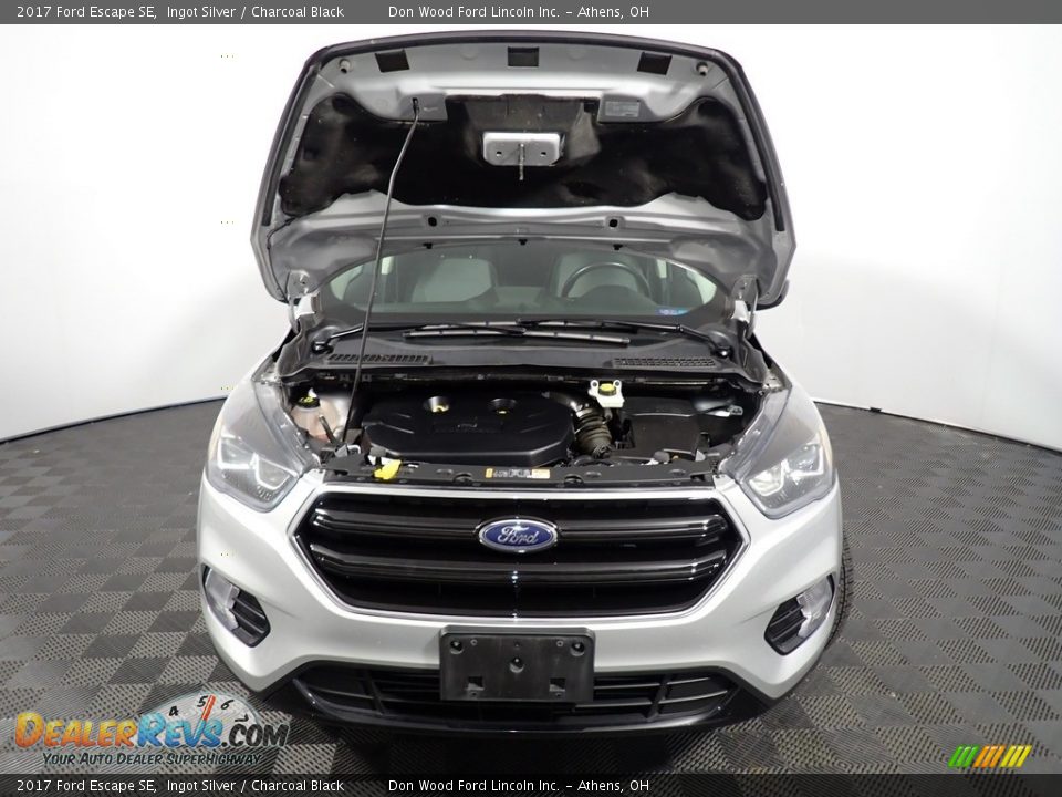 2017 Ford Escape SE Ingot Silver / Charcoal Black Photo #6