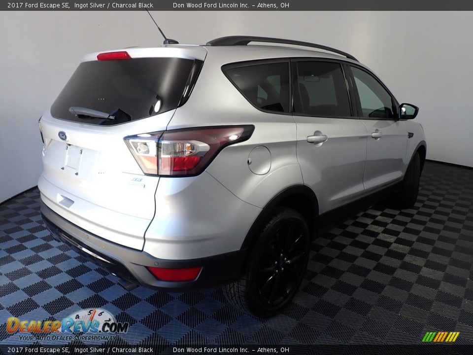 2017 Ford Escape SE Ingot Silver / Charcoal Black Photo #15