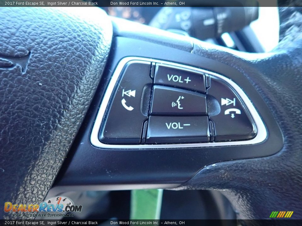 2017 Ford Escape SE Ingot Silver / Charcoal Black Photo #24