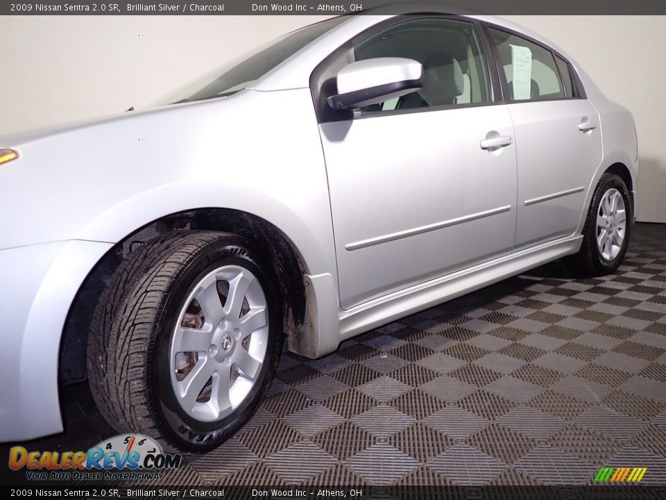2009 Nissan Sentra 2.0 SR Brilliant Silver / Charcoal Photo #8