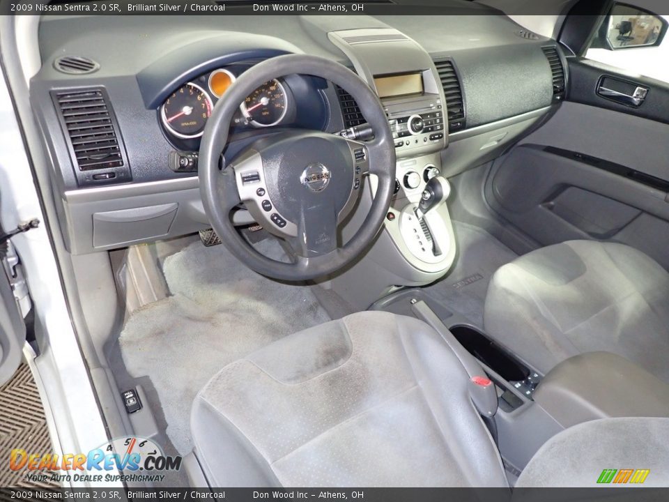 2009 Nissan Sentra 2.0 SR Brilliant Silver / Charcoal Photo #18