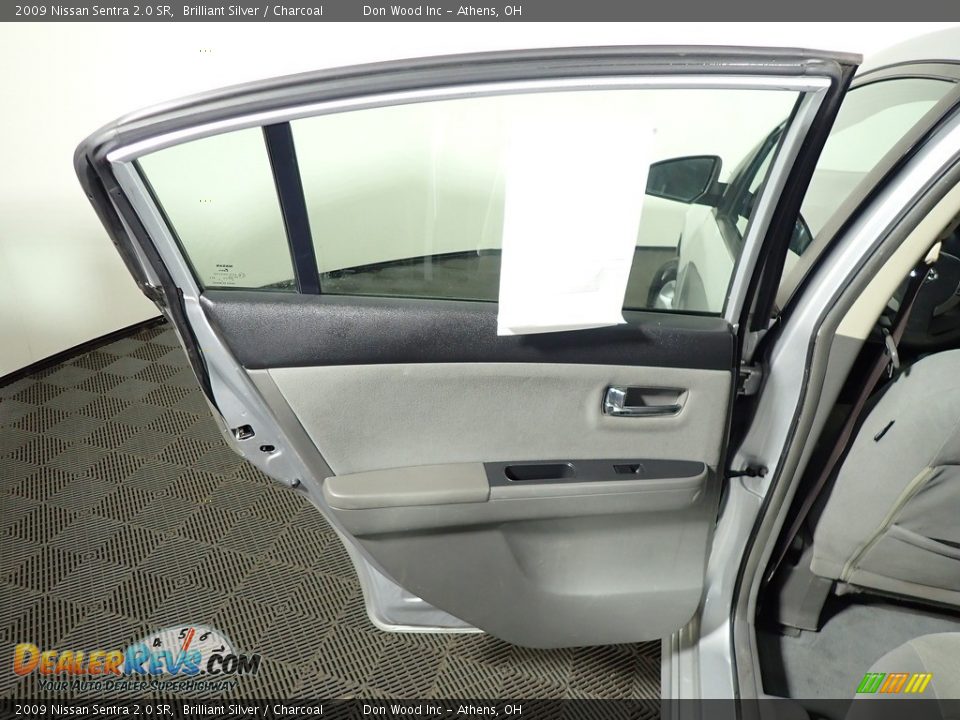 2009 Nissan Sentra 2.0 SR Brilliant Silver / Charcoal Photo #20