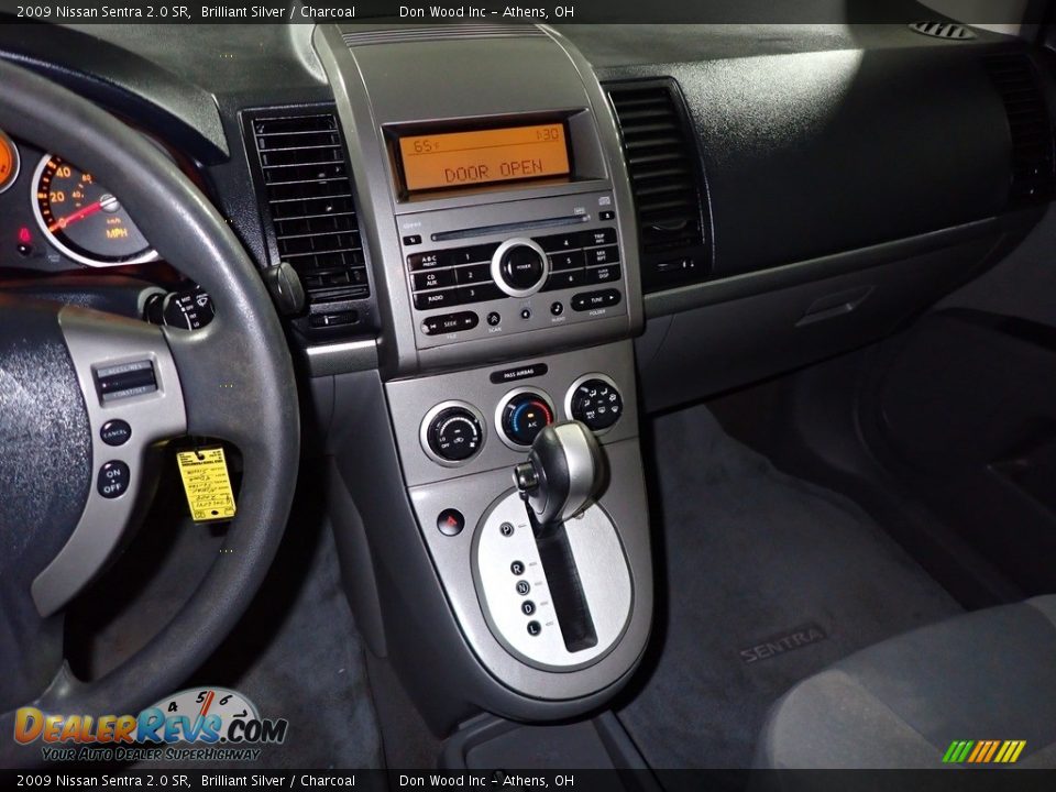 2009 Nissan Sentra 2.0 SR Brilliant Silver / Charcoal Photo #30