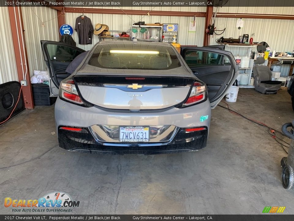 2017 Chevrolet Volt LT Pepperdust Metallic / Jet Black/Jet Black Photo #4