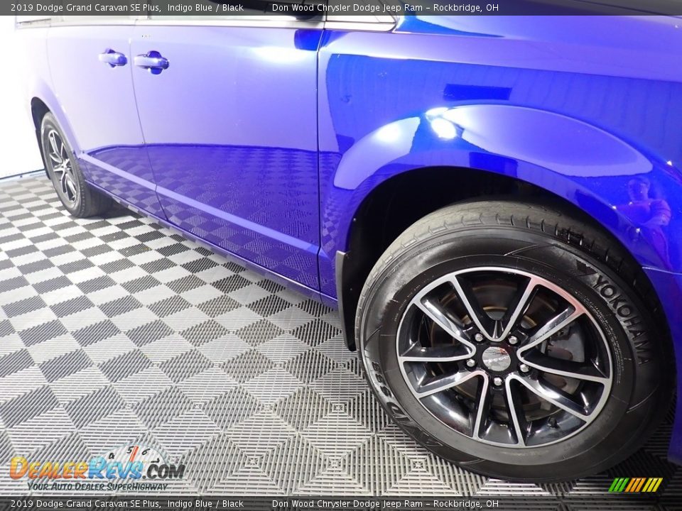 2019 Dodge Grand Caravan SE Plus Indigo Blue / Black Photo #4