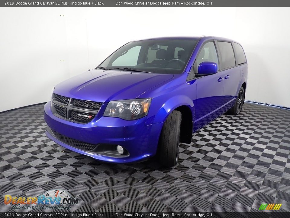 2019 Dodge Grand Caravan SE Plus Indigo Blue / Black Photo #8