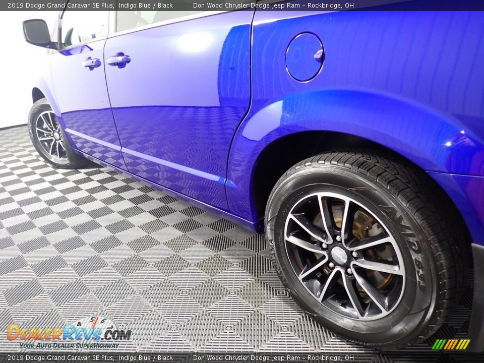 2019 Dodge Grand Caravan SE Plus Indigo Blue / Black Photo #10