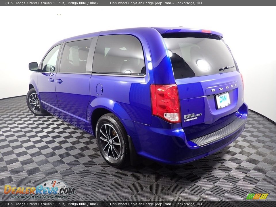 2019 Dodge Grand Caravan SE Plus Indigo Blue / Black Photo #11