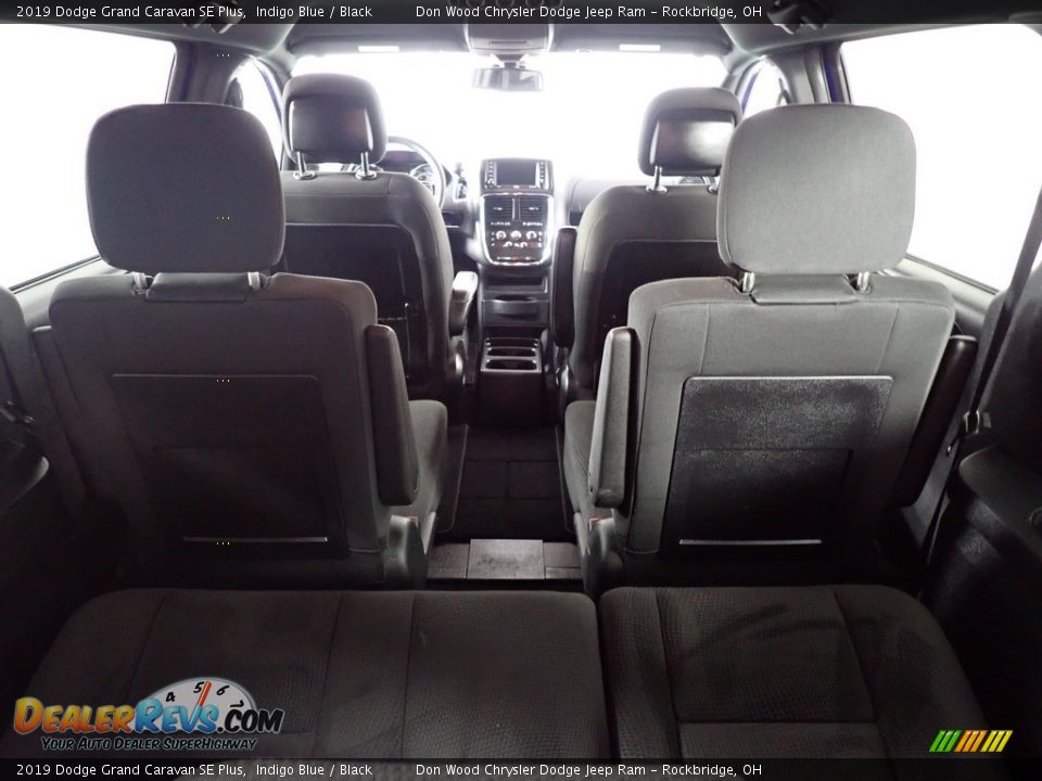 2019 Dodge Grand Caravan SE Plus Indigo Blue / Black Photo #14
