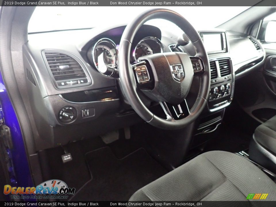 2019 Dodge Grand Caravan SE Plus Indigo Blue / Black Photo #23