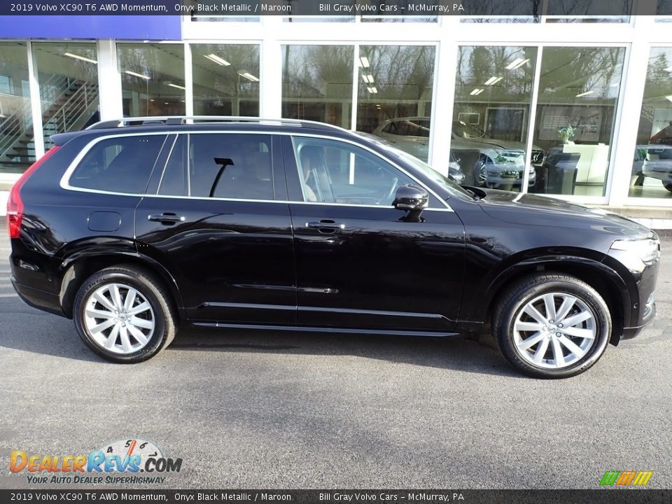 2019 Volvo XC90 T6 AWD Momentum Onyx Black Metallic / Maroon Photo #2