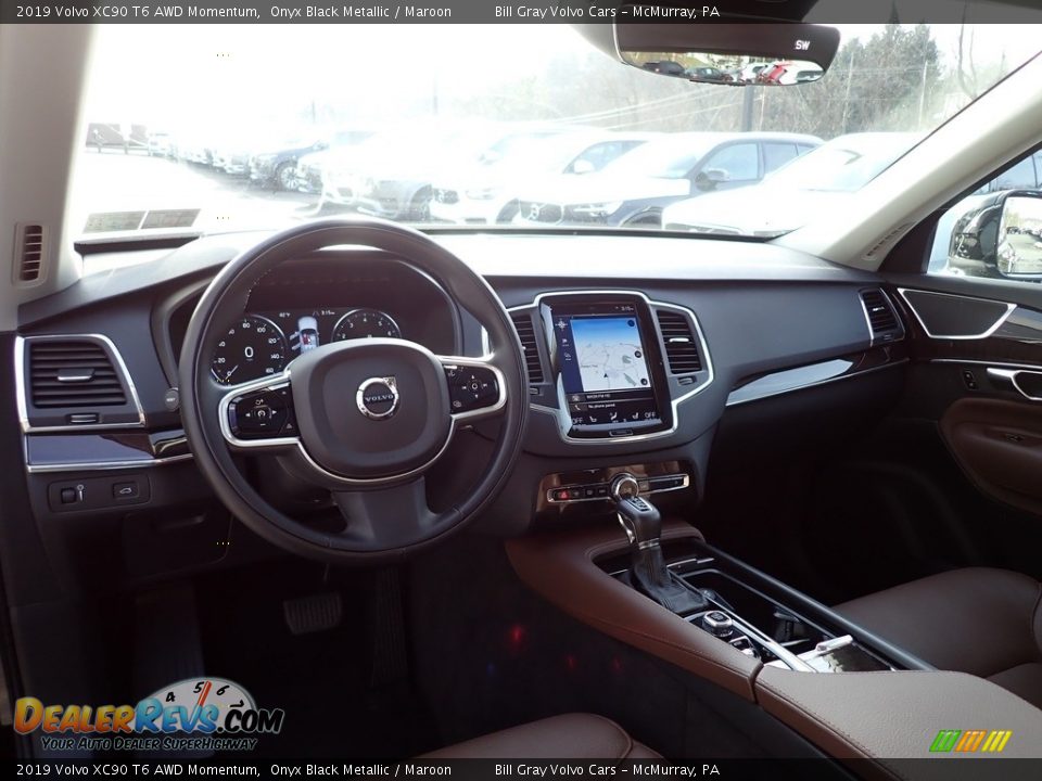 Dashboard of 2019 Volvo XC90 T6 AWD Momentum Photo #14