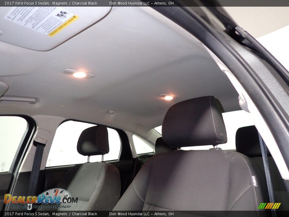 2017 Ford Focus S Sedan Magnetic / Charcoal Black Photo #30