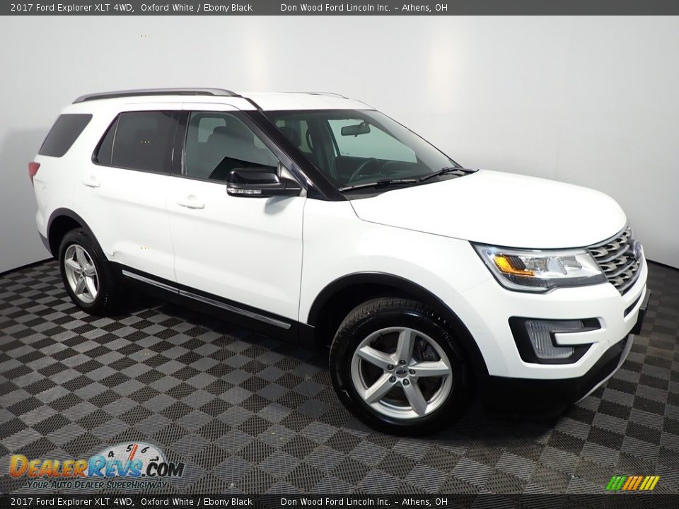 2017 Ford Explorer XLT 4WD Oxford White / Ebony Black Photo #2