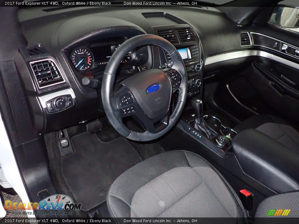 2017 Ford Explorer XLT 4WD Oxford White / Ebony Black Photo #19