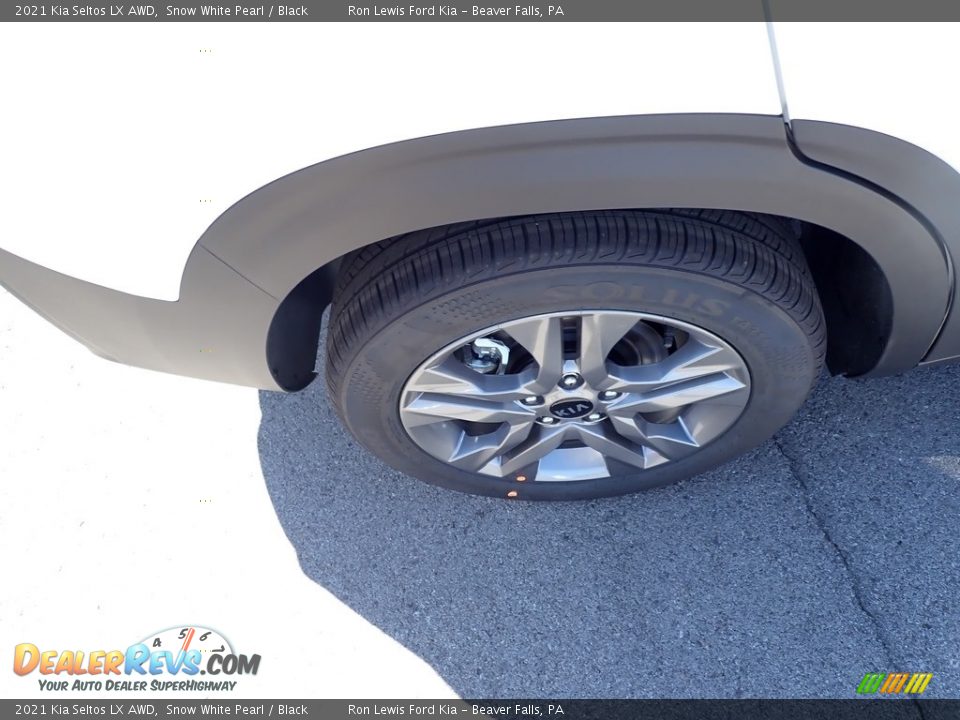 2021 Kia Seltos LX AWD Snow White Pearl / Black Photo #9