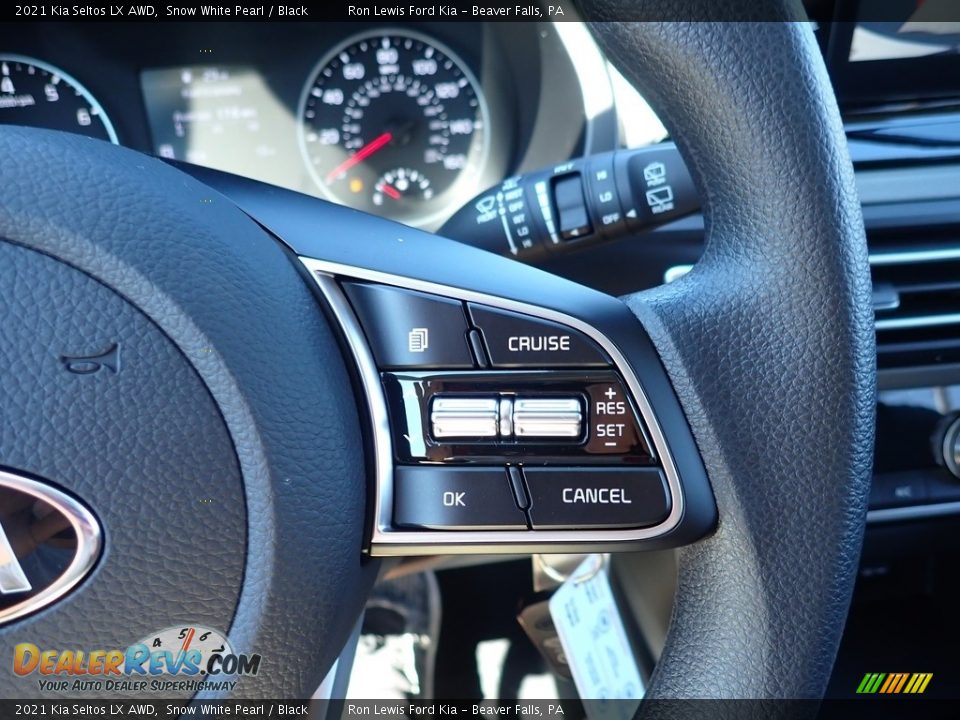 2021 Kia Seltos LX AWD Snow White Pearl / Black Photo #18
