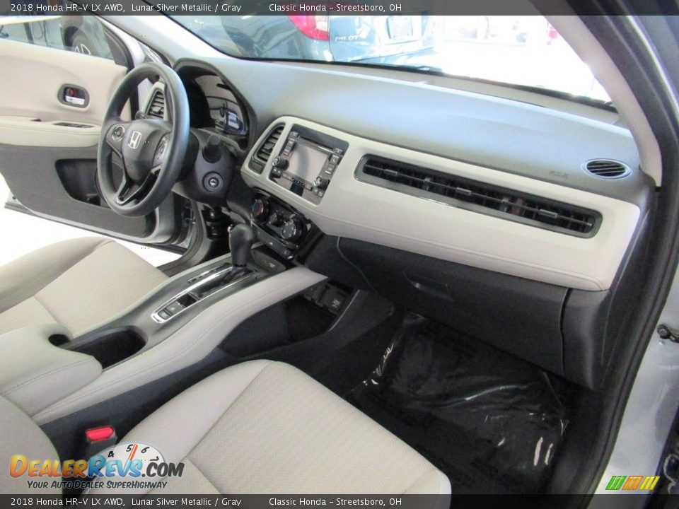 2018 Honda HR-V LX AWD Lunar Silver Metallic / Gray Photo #15