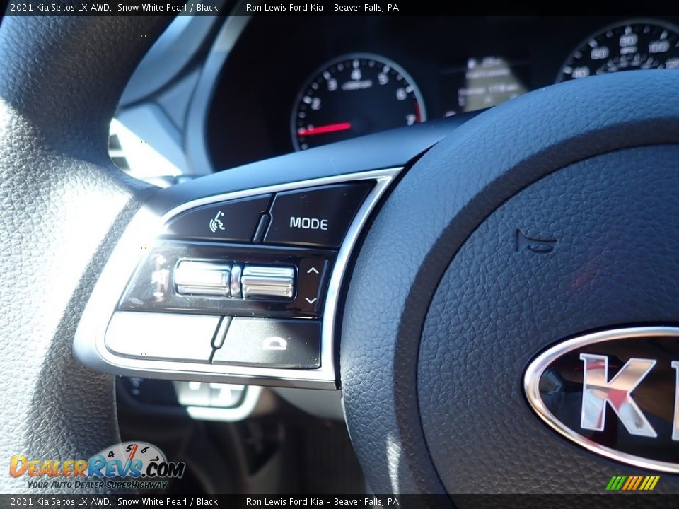 2021 Kia Seltos LX AWD Snow White Pearl / Black Photo #19