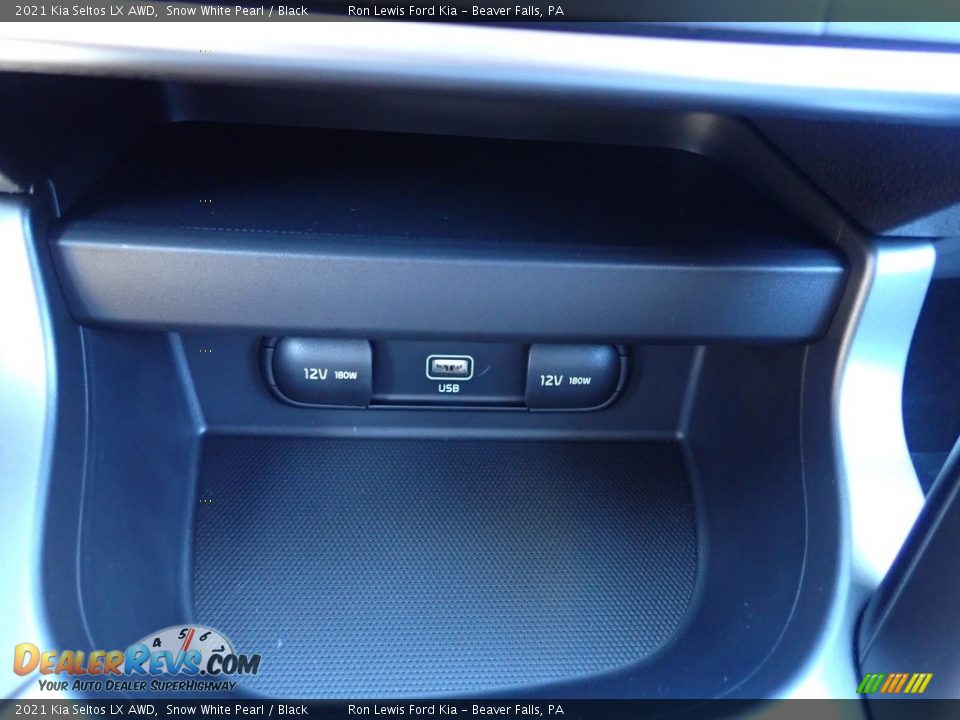 2021 Kia Seltos LX AWD Snow White Pearl / Black Photo #20