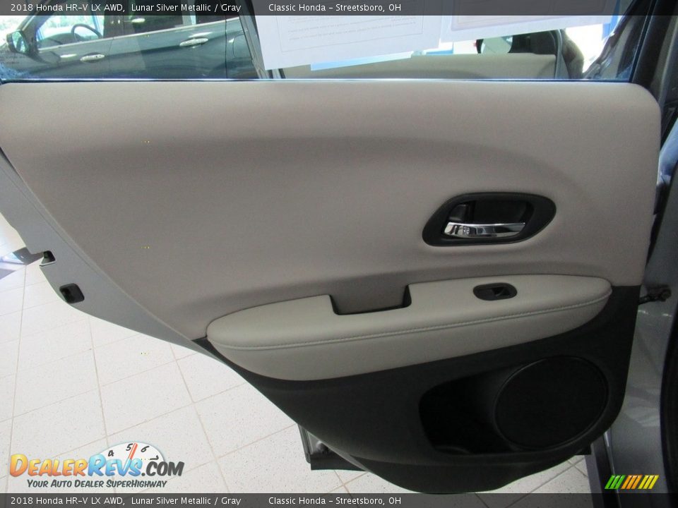 2018 Honda HR-V LX AWD Lunar Silver Metallic / Gray Photo #22