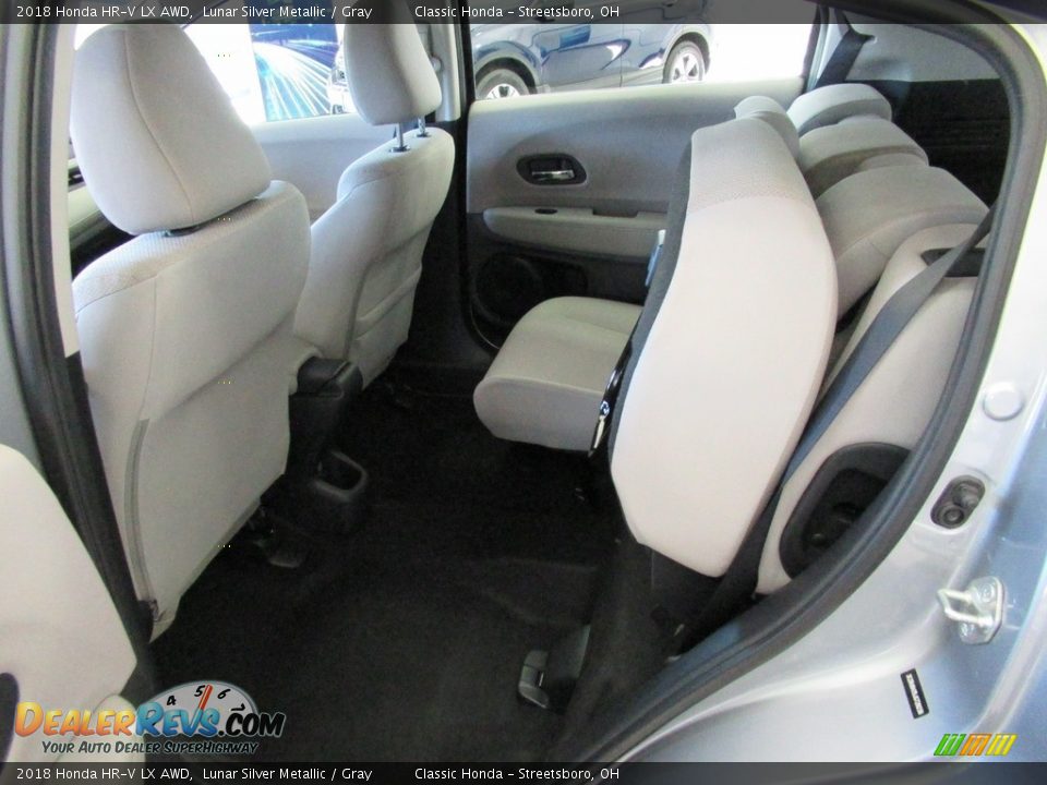 2018 Honda HR-V LX AWD Lunar Silver Metallic / Gray Photo #26