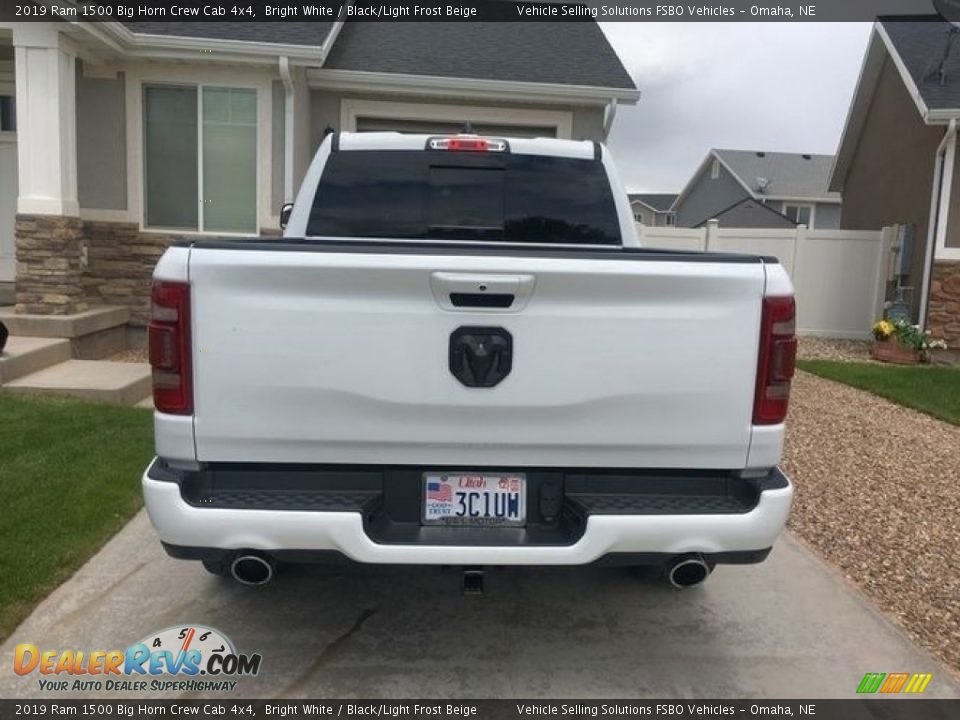 2019 Ram 1500 Big Horn Crew Cab 4x4 Bright White / Black/Light Frost Beige Photo #10