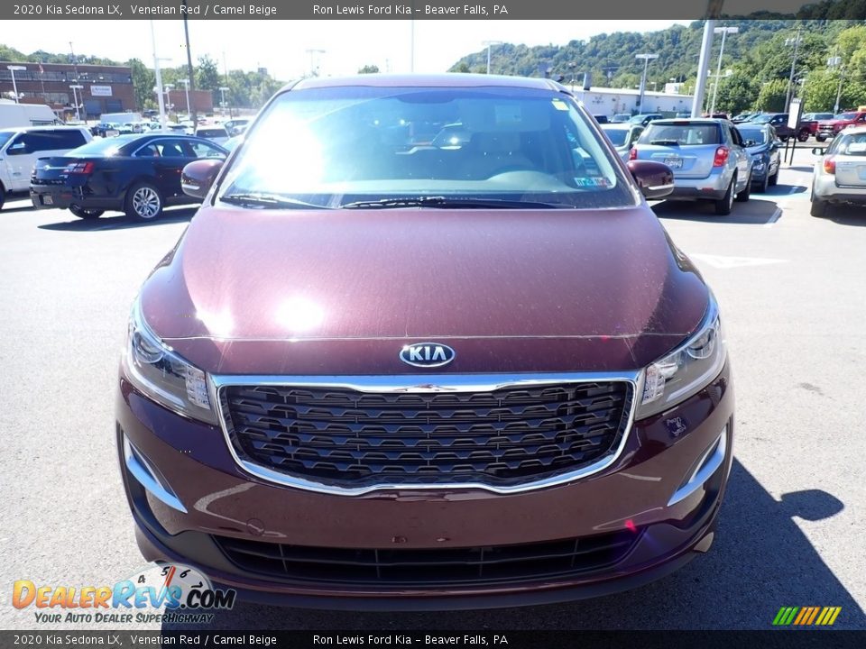2020 Kia Sedona LX Venetian Red / Camel Beige Photo #4