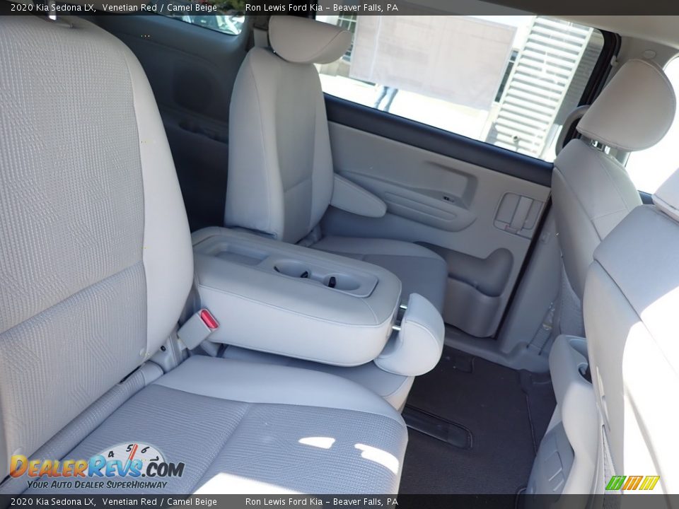 2020 Kia Sedona LX Venetian Red / Camel Beige Photo #11