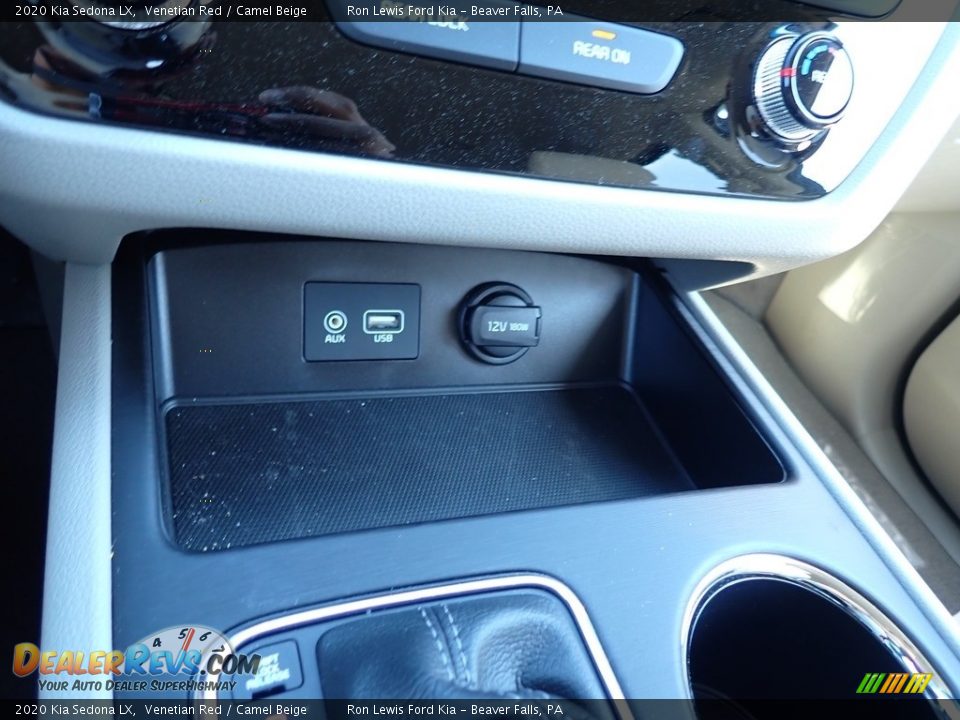 2020 Kia Sedona LX Venetian Red / Camel Beige Photo #19