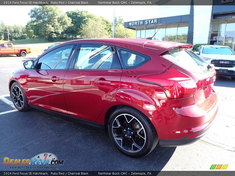 2014 Ford Focus SE Hatchback Ruby Red / Charcoal Black Photo #12