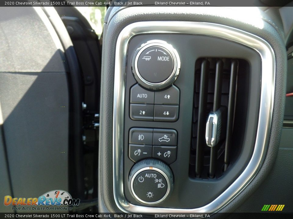 2020 Chevrolet Silverado 1500 LT Trail Boss Crew Cab 4x4 Black / Jet Black Photo #28